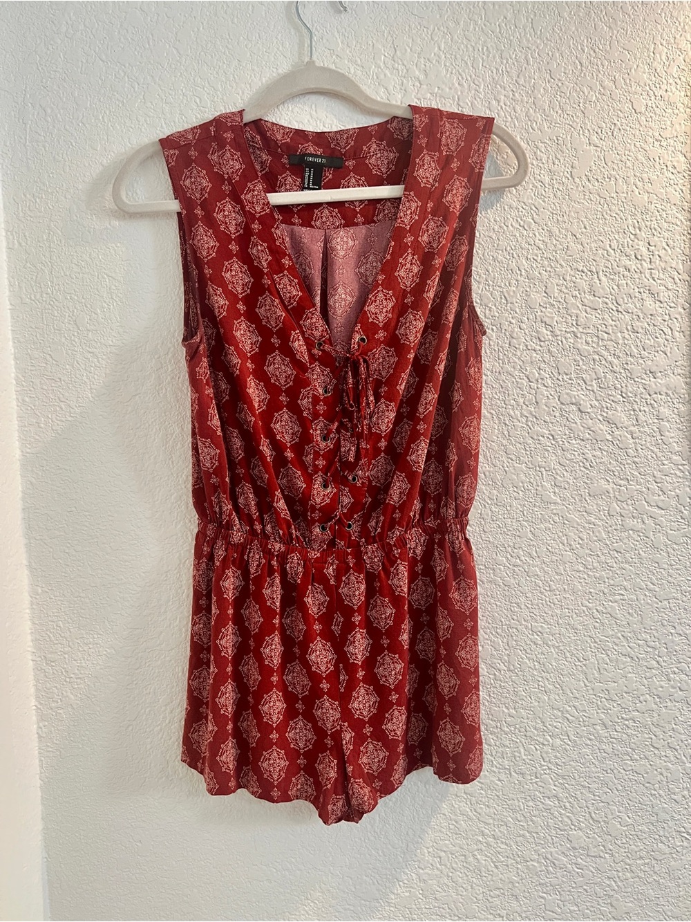 Forever 21 Rust Red Boho Print Lace-Up Romper Size M (As-Is)